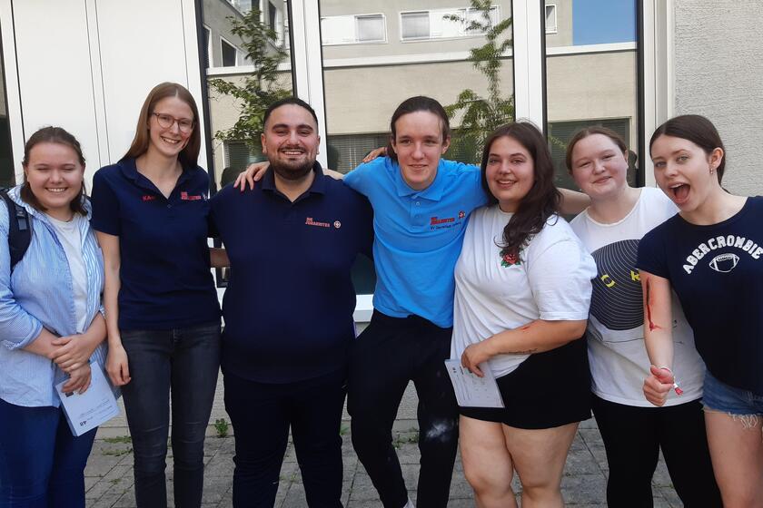 Gruppenfoto der Realistischen Unfalldarstellung