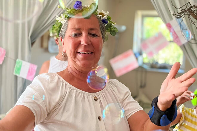 Hinterlässt große Fußstapfen: Susanne Gloe, Leiterin des Johanniter-Kinderhauses Quickelbü, geht in den Ruhestand.