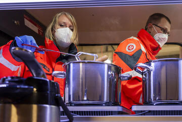 Die Logistikgruppe bei einer Übung mit dem Betreuungsplatz 200