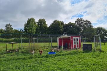Hühnerhaus Johanniter-Kinderhaus "Welt-Entdecker"