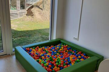 Bällebad Johanniter-Kinderkrippe "KoAla-Nest"
