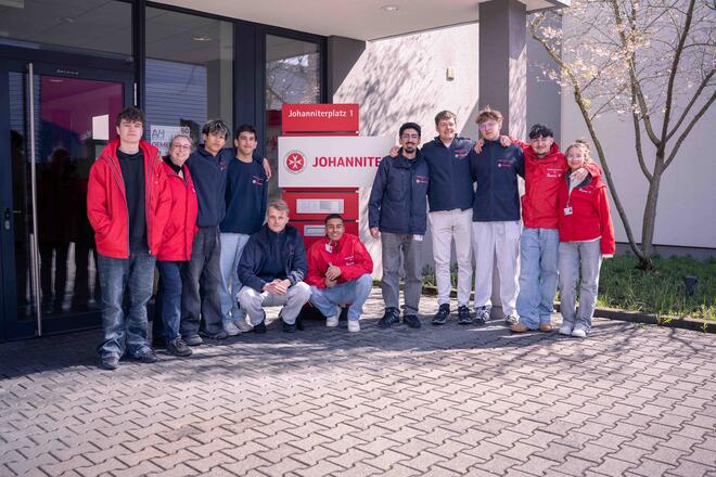 Teambilder der Johanniter-Werber