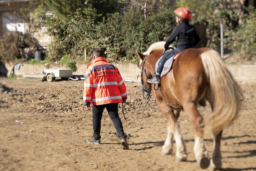 Die Kinder genossen die Zeit mit den Pferden der Johanniter-Reiterstaffel.