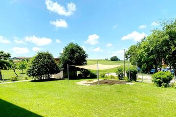 Gartenansicht Johanniter-Kinderhort "Naturentdecker"