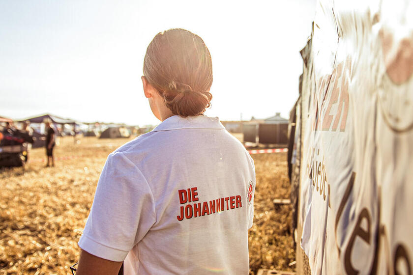 Eine Mitarbeitende der Johanniter-Unfall-Hilfe.