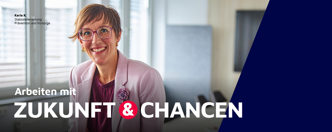 Eine weibliche Führungskraft in der Stabsstellenleitung im Bereich Prävention und Fürsorge im Porträt.